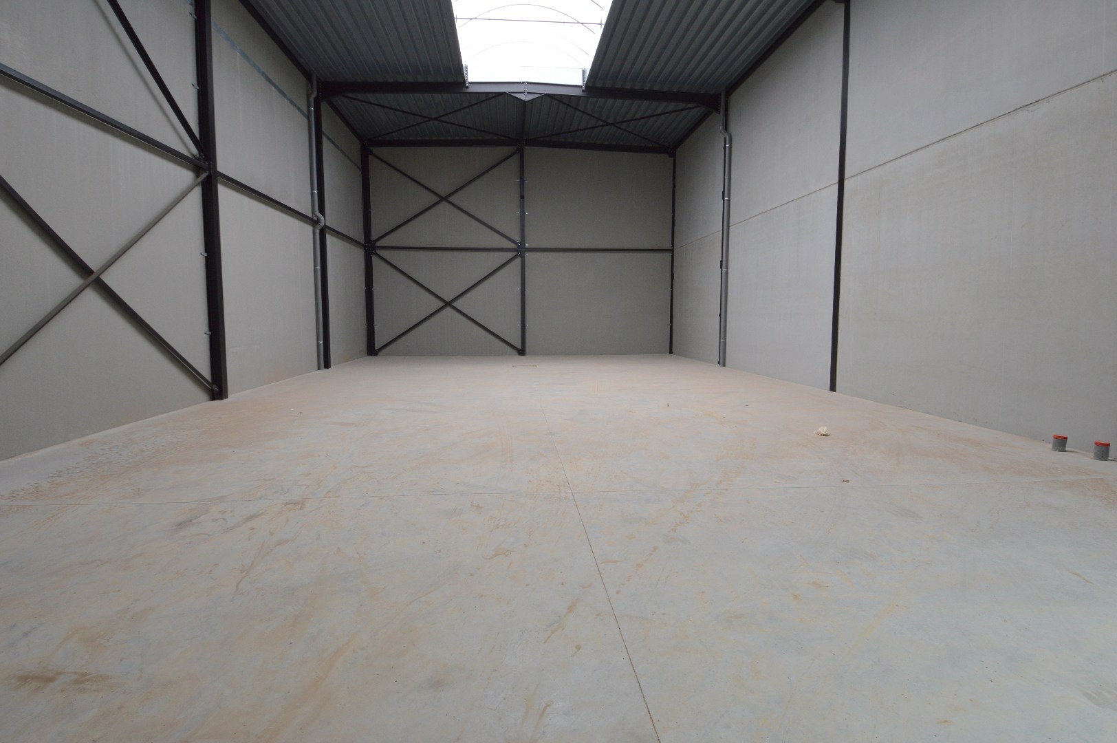 Nieuwbouw KMO-Unit in Waregem/Sint-Eloois-Vijve incl. 2 standplaatsen (Unit 2) te huur - foto 2