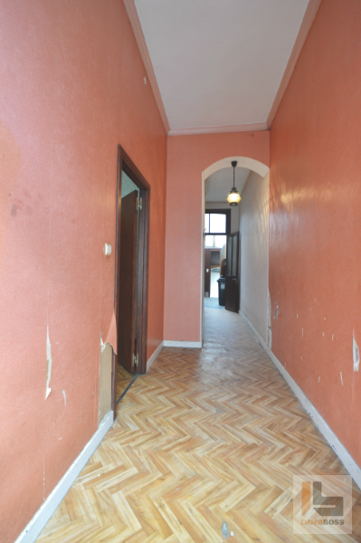 Te renoveren tweegevelwoning met achterliggende loods (uitweg) - foto 4