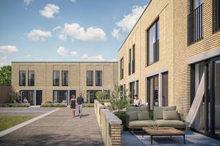 Lot W17: Ontdek deze energiezuinige stadswoning van 163 m² met 3 slaapkamers in De Branderij, een duurzame en autoluwe woonbuurt nabij het centrum van Kortrijk. De woning beschikt over een doordachte indeling, een privatieve tuin en een kwalitatieve afwerking. <br /><br />Dankzij de geothermische warmtepomp en vloerverwarming geniet je van optimaal wooncomfort, een laag energieverbruik en passieve koeling tijdens de zomermaanden. Daarnaast beschikt elke woning over een praktische fietsenberging en is er de mogelijkheid om een autostaanplaats aan te kopen.<br /><br />De Branderij combineert een groene leefomgeving met een centrale ligging, vlak bij het kanaal, winkels, horeca en het stadscentrum van Kortrijk.<br /><br />Meer info via www.matexi.be/debranderij of bel naar 056 38 01 67.