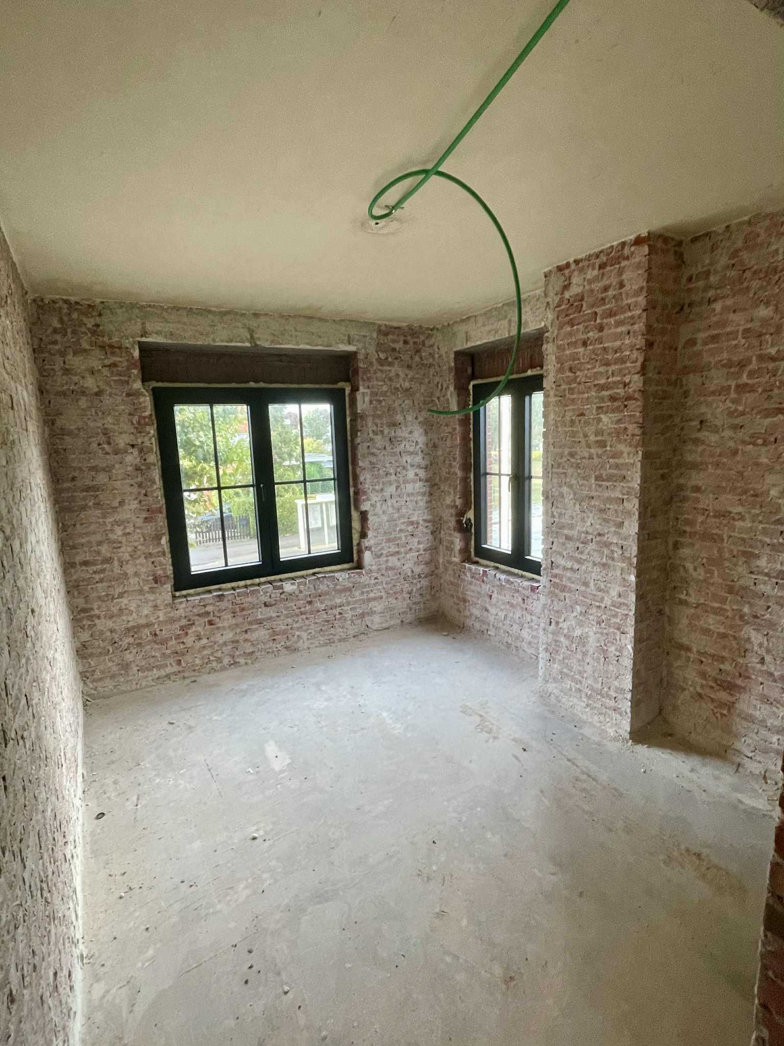 Huis te koop in Loenhout met 2 slaapkamers - foto 2