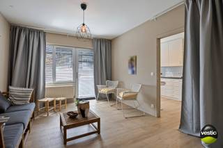 Deze leuke handelsruimte van ca. 80 m² is gelegen in de Capucienenstraat 23. Met deze centrale ligging nabij het bruisende stadscentrum, omringd...