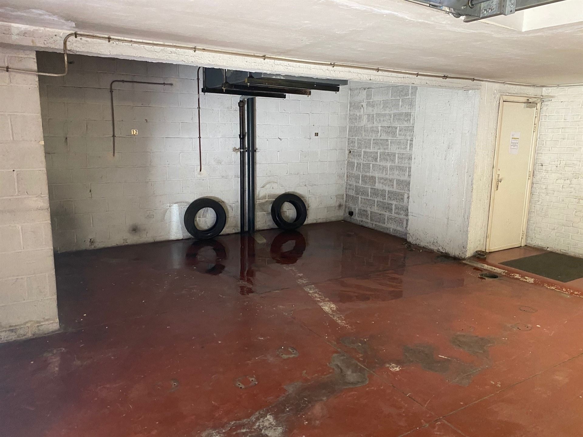 Lot de 10 garages / parking - photo 5