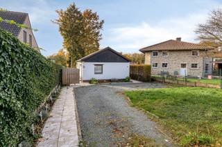 "Faites une offre à partir de" Vous recherchez une maison pleine de charme, idéalement située, entourée de verdure et de tranquillité, tout en...