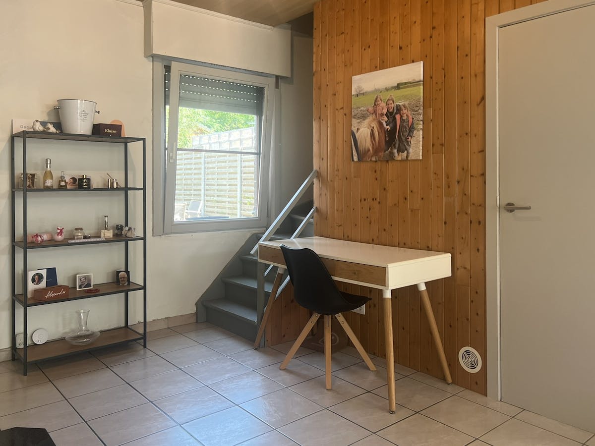 Te renoveren woning met 4slaapkamers en tuin nabij Roeselare - foto 5