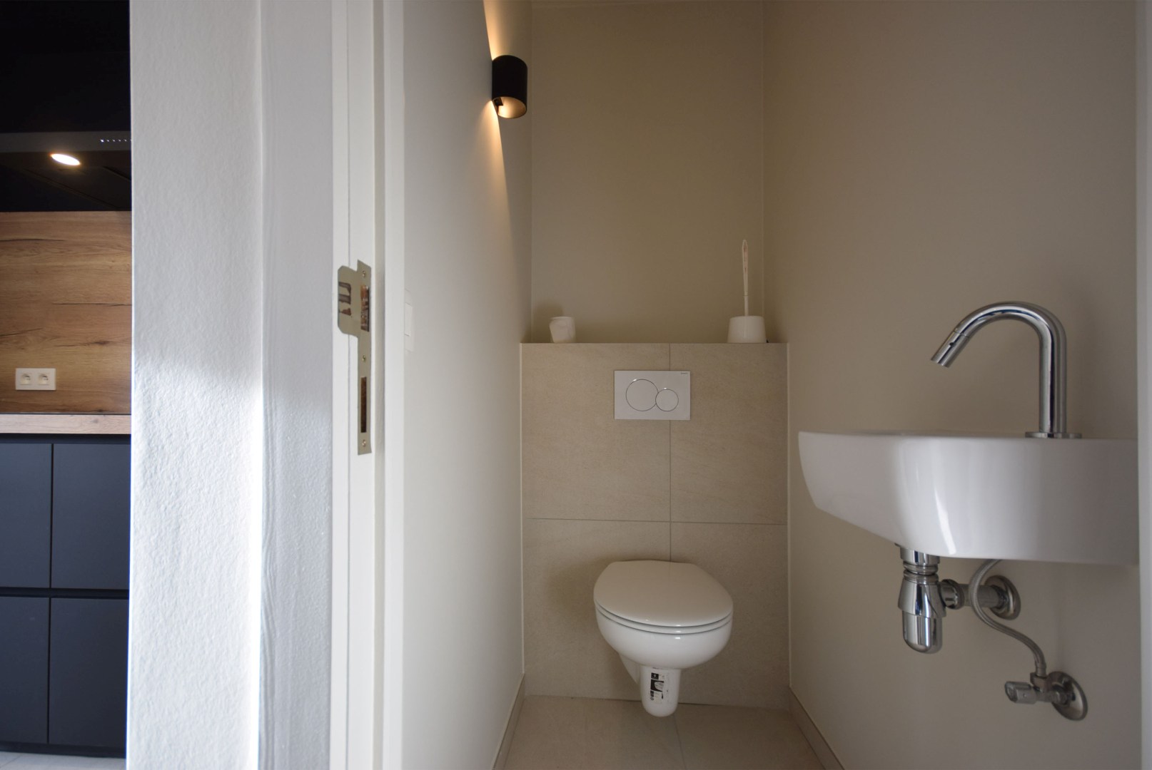 Recent gerenoveerde woning met drie slaapkamers en tuin - foto 5