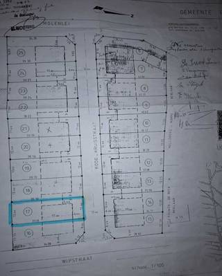 Bouwgrond HOB 469m², met een straatbreedte van 12m. De tuin is zuidelijk gerichtDe bouwgrond is gelegen in een rustige straat, 500m van het station...