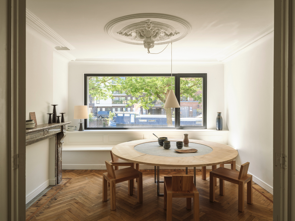 Klassevolle herenwoning met interieur van Peter Ivens &amp; Bea Mombaers, volwassen stadstuin, inpandige garage en uitzonderlijk zicht op de Visserij. - photo 5