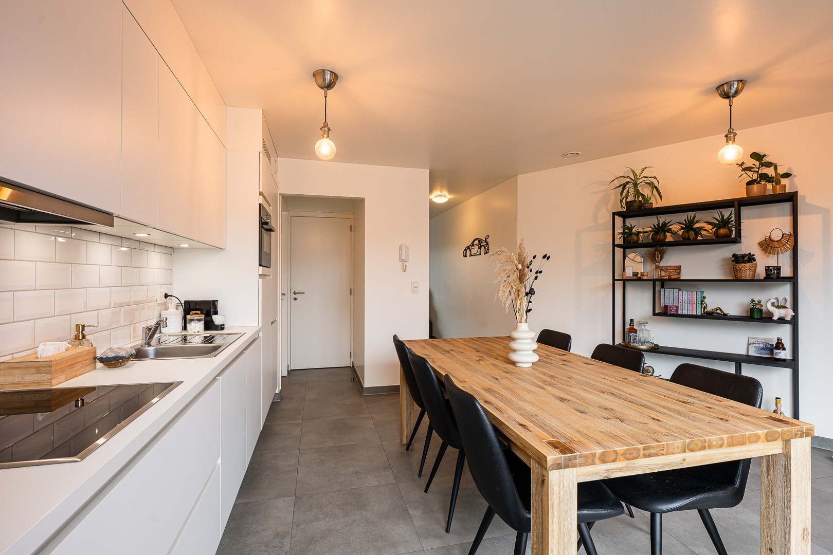 Appartement met twee slaapkamers en terras - foto 1