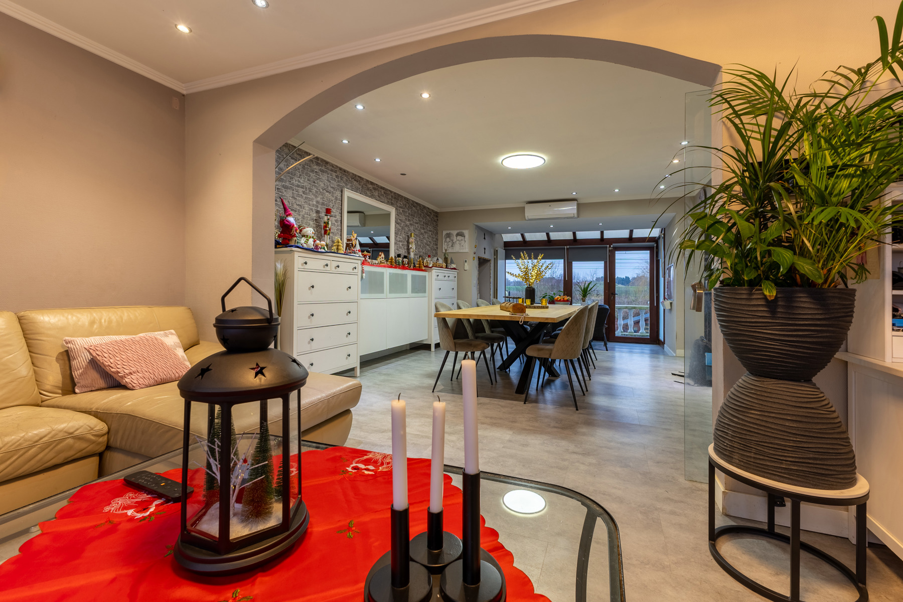 Gunstig gelegen woning met 4 slaapkamers en tuin - foto 5