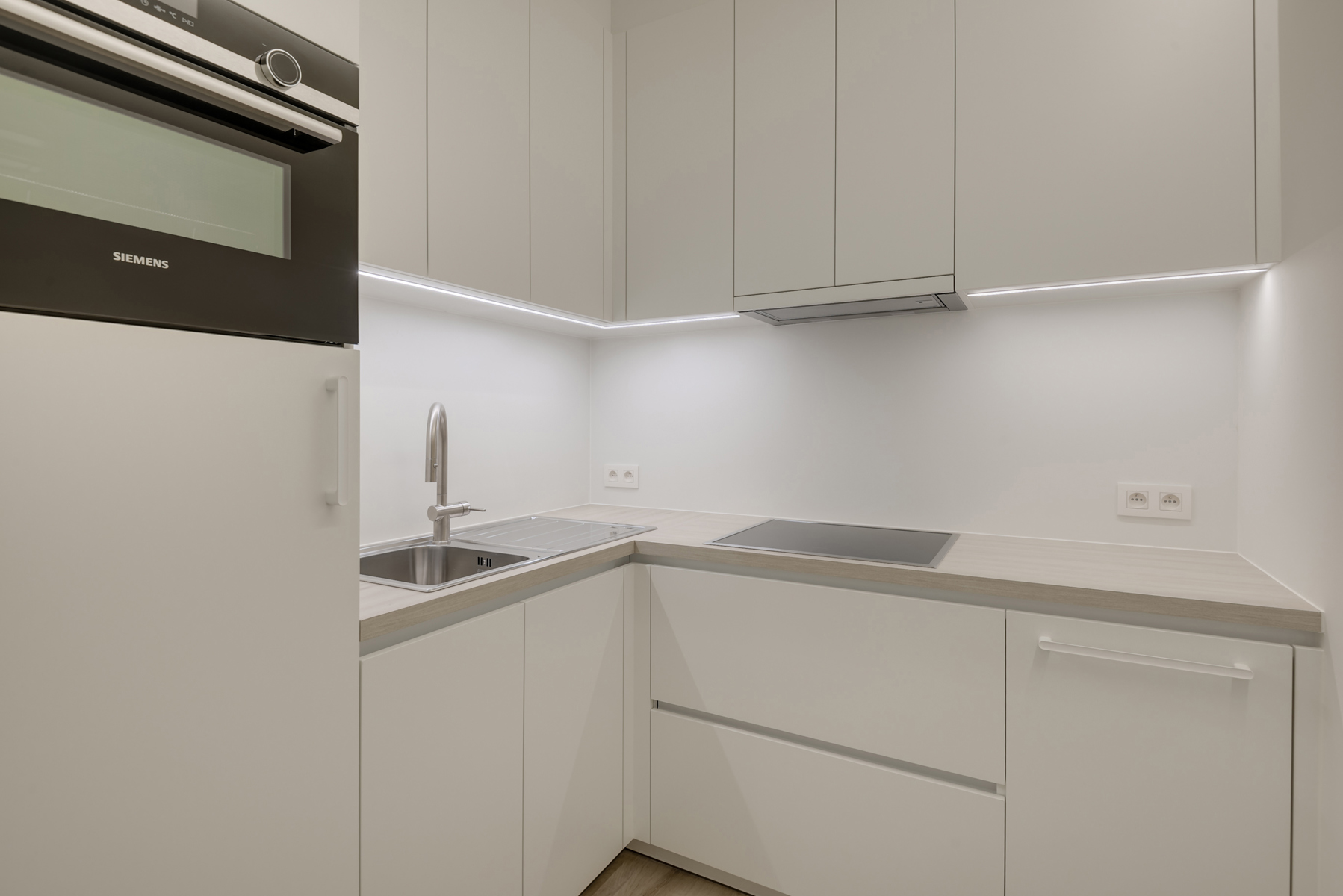 Apartment for sale in Antwerp with 1 bedroom - photo 4