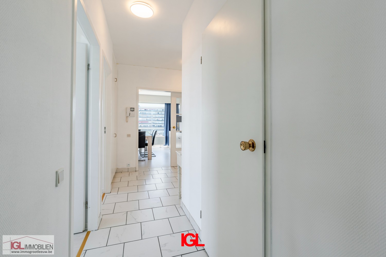 Appartement op de 9de verdieping te koop in Anderlecht - foto 1