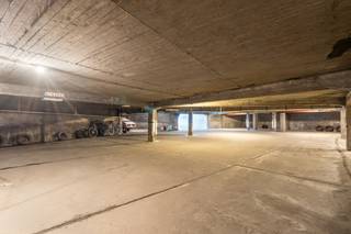  * Centrum Vilvoorde * 20 staanplaatsen * OpbrengsteigendomBent u op zoek naar een opbrengsteigendom? Deze staanplaatsen vormen een waardevolle...