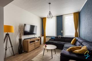 Voor een bezoek bel: 0470 79 24 20 of mail: saimen@cornelis-goeman.beBent u op zoek naar een ruime en instapklare woning in het charmante...