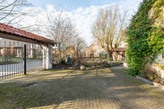 Te koop: charmante open bebouwing in de Bovendonkstraat, Buggenhout, op een rustige locatie nabij het centrum en Buggenhout bos.Deze prachtige,...