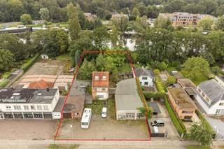 Projectgrond / Woning en magazijnen * Brechtsebaan 280: garage met achterruimte * Brechtsebaan 282: woning en magazijnen De bestaande bebouwing mag...