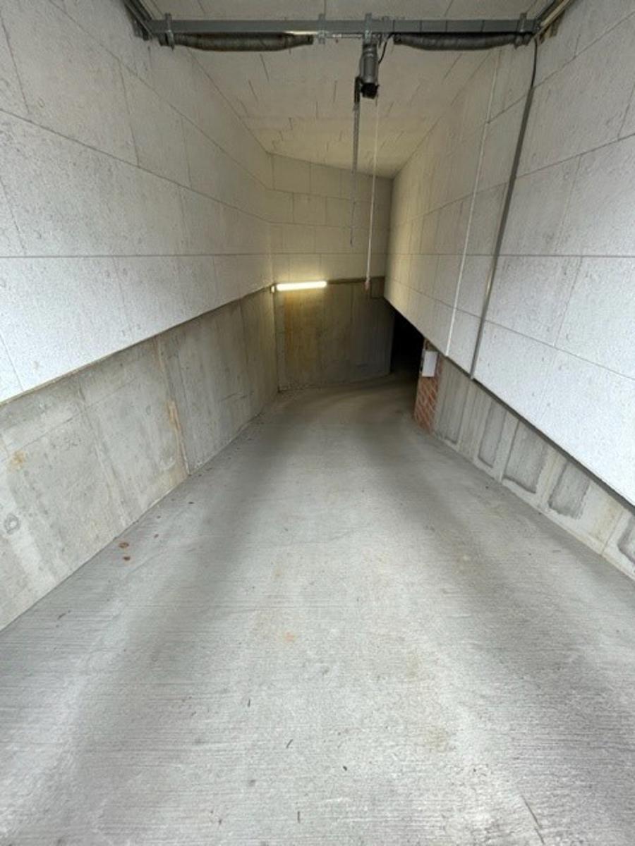 ONDERGRONDSE AUTOSTAANPLAATS CENTRUM KONTICH - foto 2