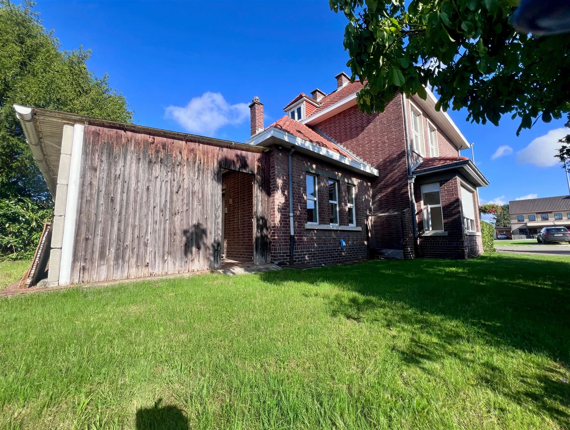 House - photo 4
