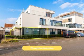 Deze nieuwbouw serviceflat is gelegen in het gezellige Wetteren Ten-Ede op wandelafstand van alle voorzieningen zoals winkels en openbaar...