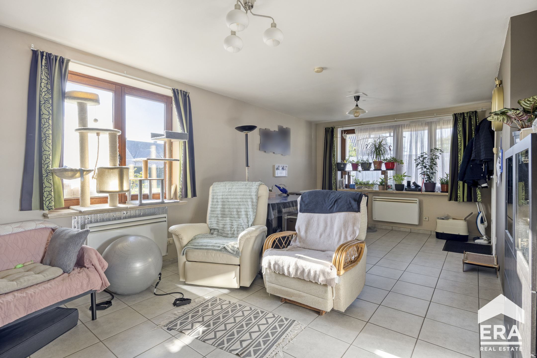 Gelijkvloers appartement met tuintje en garage te koop - foto 5