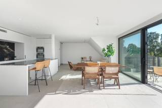 Nieuwbouwproject Strijpen: Luxe Appartementen in het Hart van Zottegem Ontdek de perfectie van wonen in Strijpen! Dit nieuwbouwproject biedt...