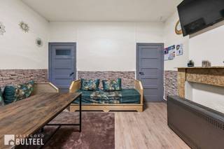 Deze te renoveren woning is gelegen in het centrum van Sint-Niklaas, op wandelafstand van scholen, winkels en openbaar vervoer. Op het...