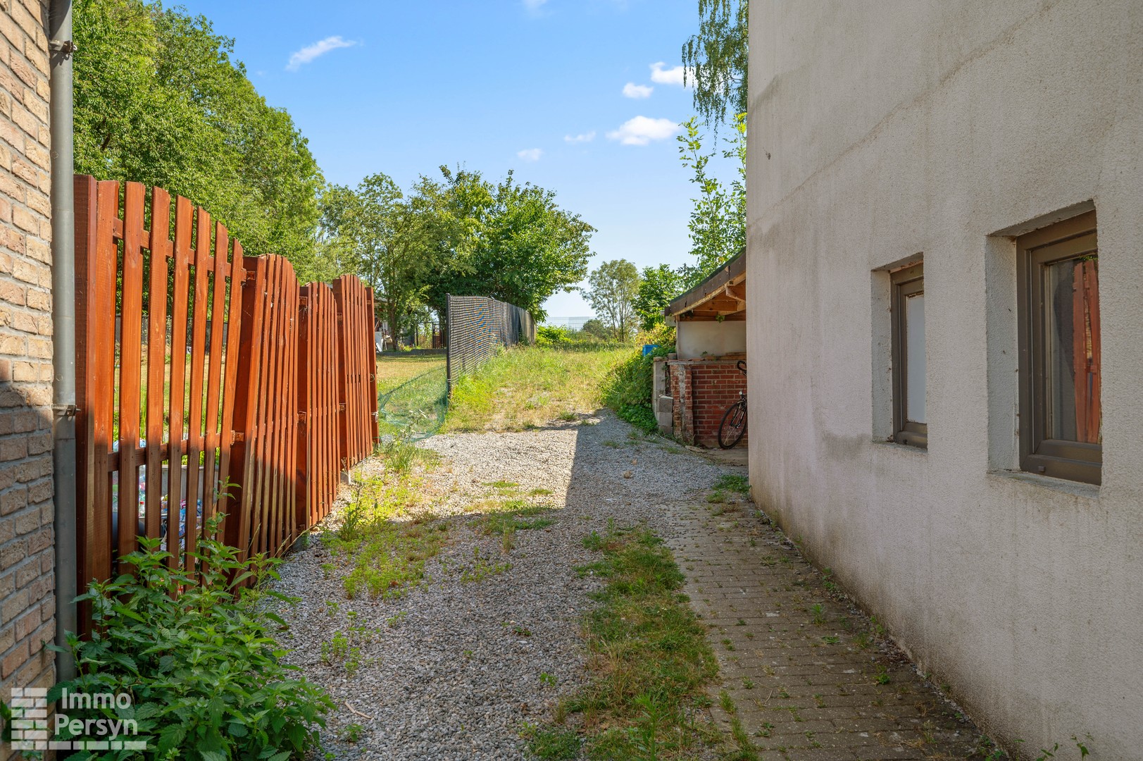 Energiezuinig (EPC C) &amp; veelzijdig: Ruim pand met 3 slaapkamers – Geen renovatieverplichting! - foto 3