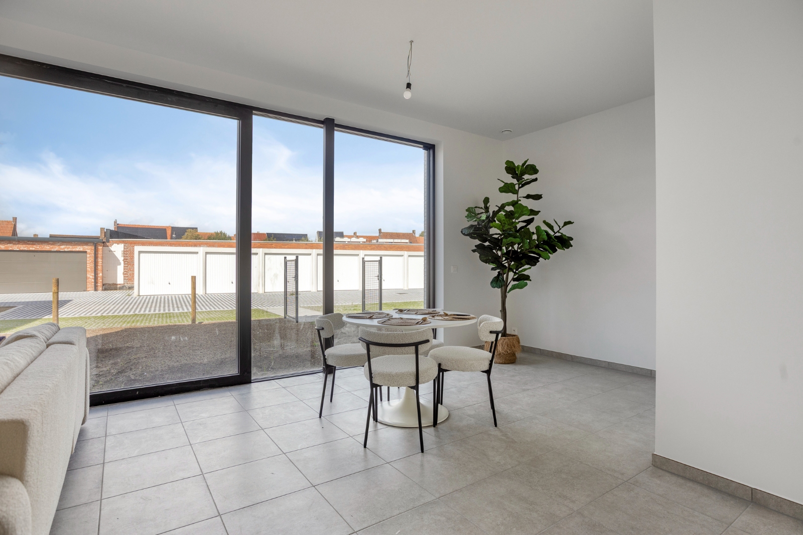 Instapklaar gelijkvloers nieuwbouwappartement met 2 slaapkamers, terras en privatieve tuin - foto 4