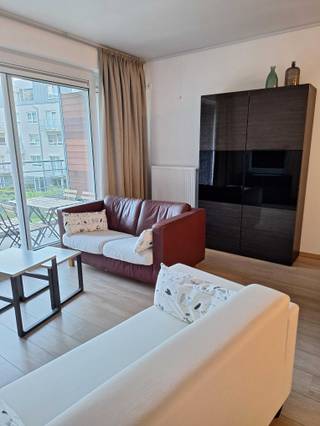 ✨ Rustig gelegen appartement met 2 slaapkamers – toplocatie in de Tuinen van JetteDit ruime appartement met twee slaapkamers bevindt zich in de...