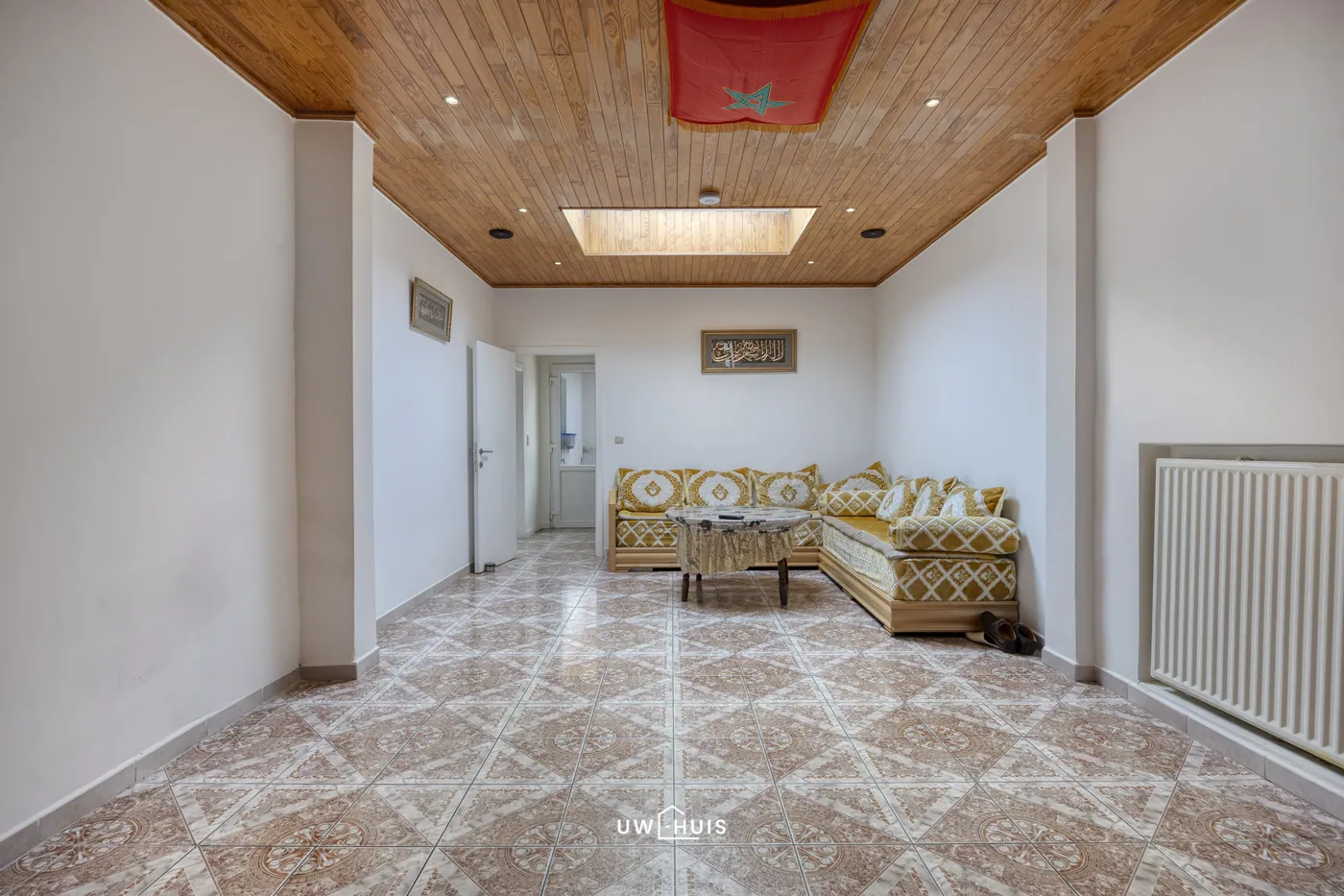 Maison à vendre à Saint-Nicolas avec 6 chambres - photo 4
