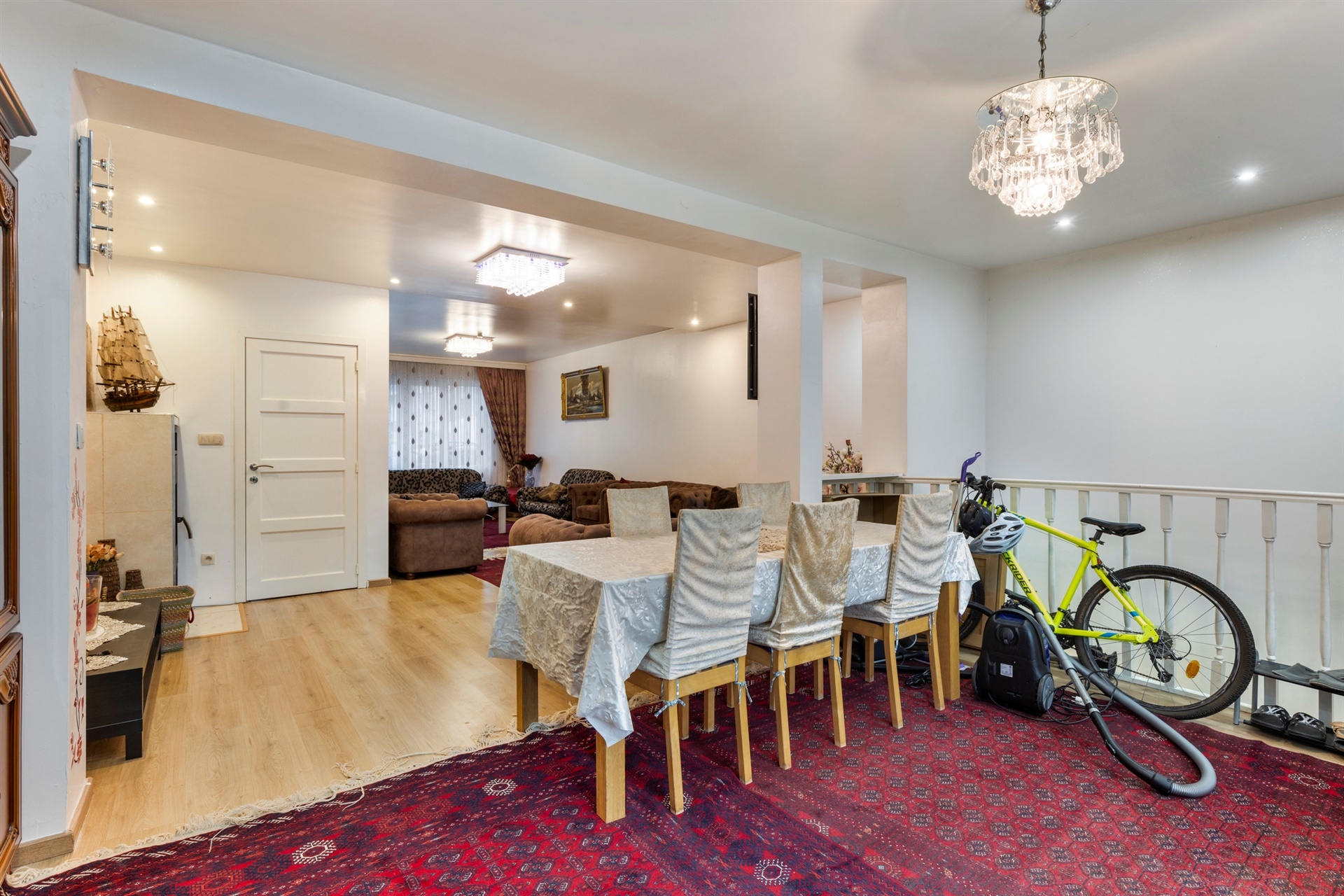 Eengezinswoning met 5 slaapkamers - foto 4