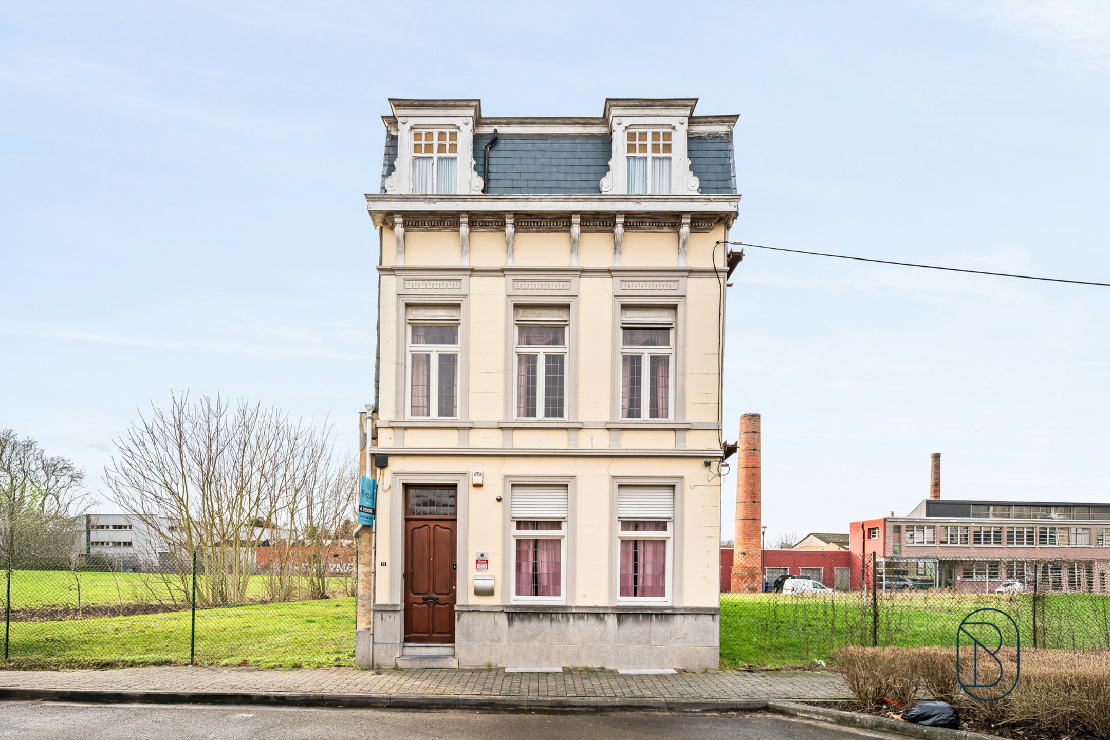 Grote BURGERWONING met 4 SLK en STADSTUIN! - foto 1