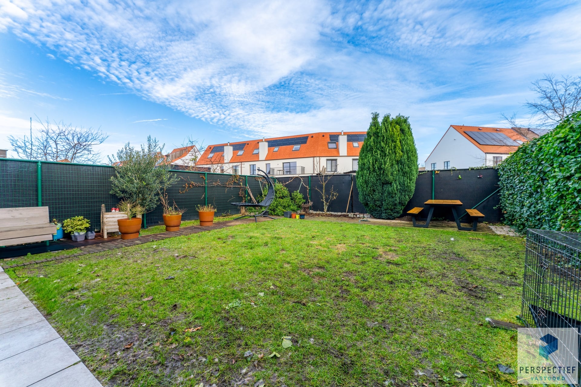 Vernieuwde woning met 4 slpk - garage &amp; tuin in het dorpscentrum van Ramskapelle - foto 4