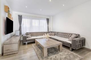 Instapklaar huis te koop in de Boomsestraat in NielIndeling:verdieping -1:- wasplaats- kelderberging- slaapkamer 1 met vloerverwarming- badkamer...