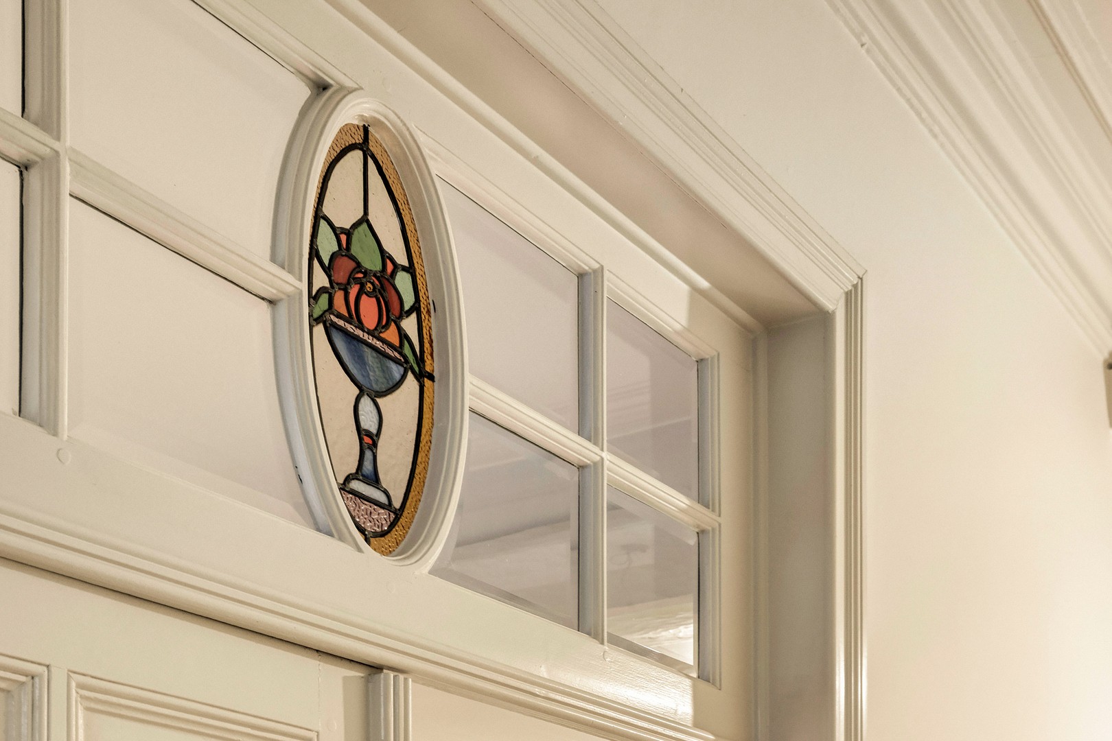 Ruime tussenwoning met 3 slaapkamers, zolderkamer en garagebox in Izegem - foto 2