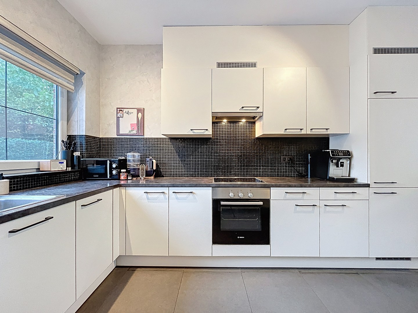 Recente (2017) gezinswoning met garage en tuin te Borsbeke - foto 5