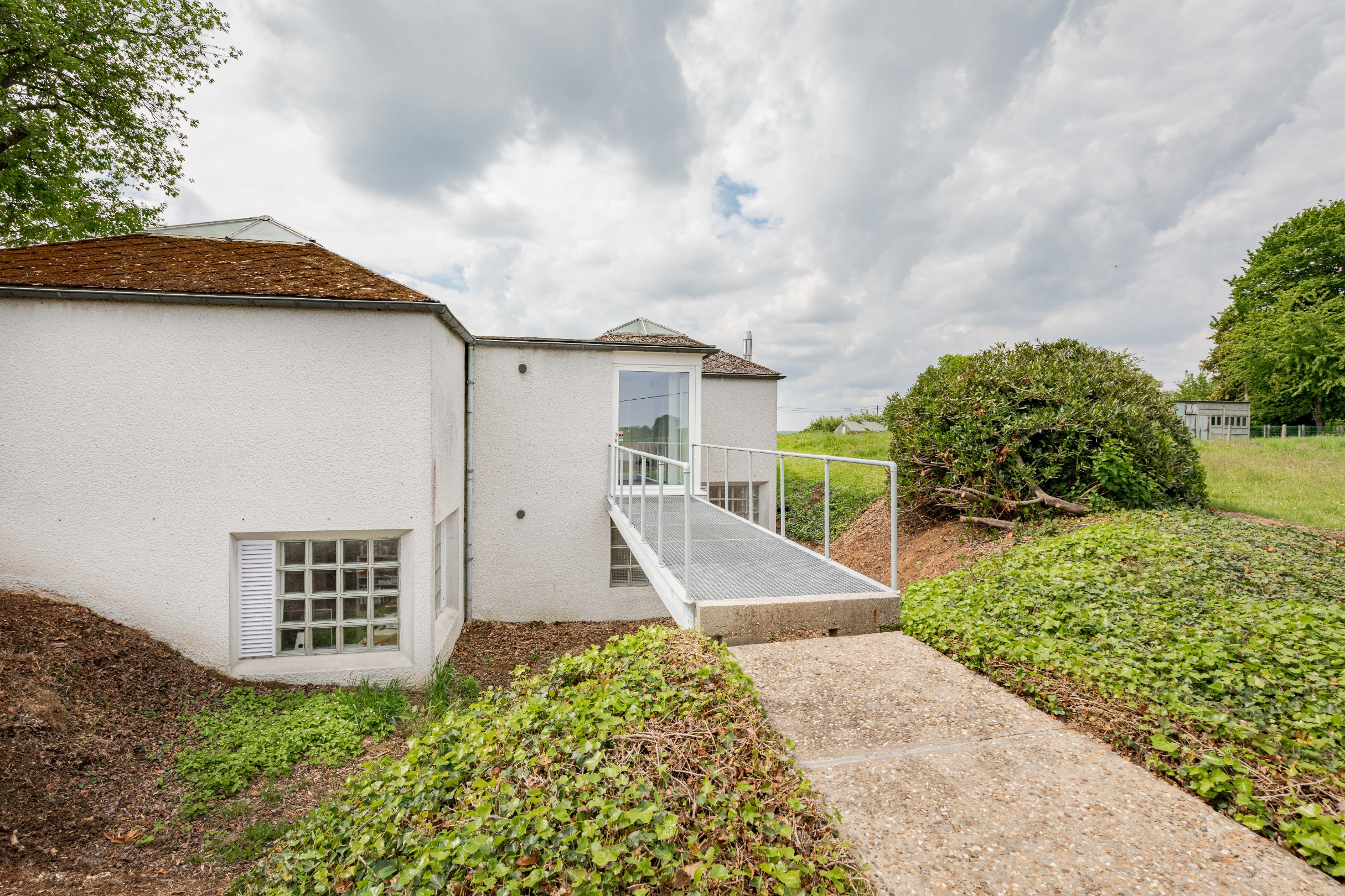 Minimalistische villa op toplocatie in Huldenberg - foto 2