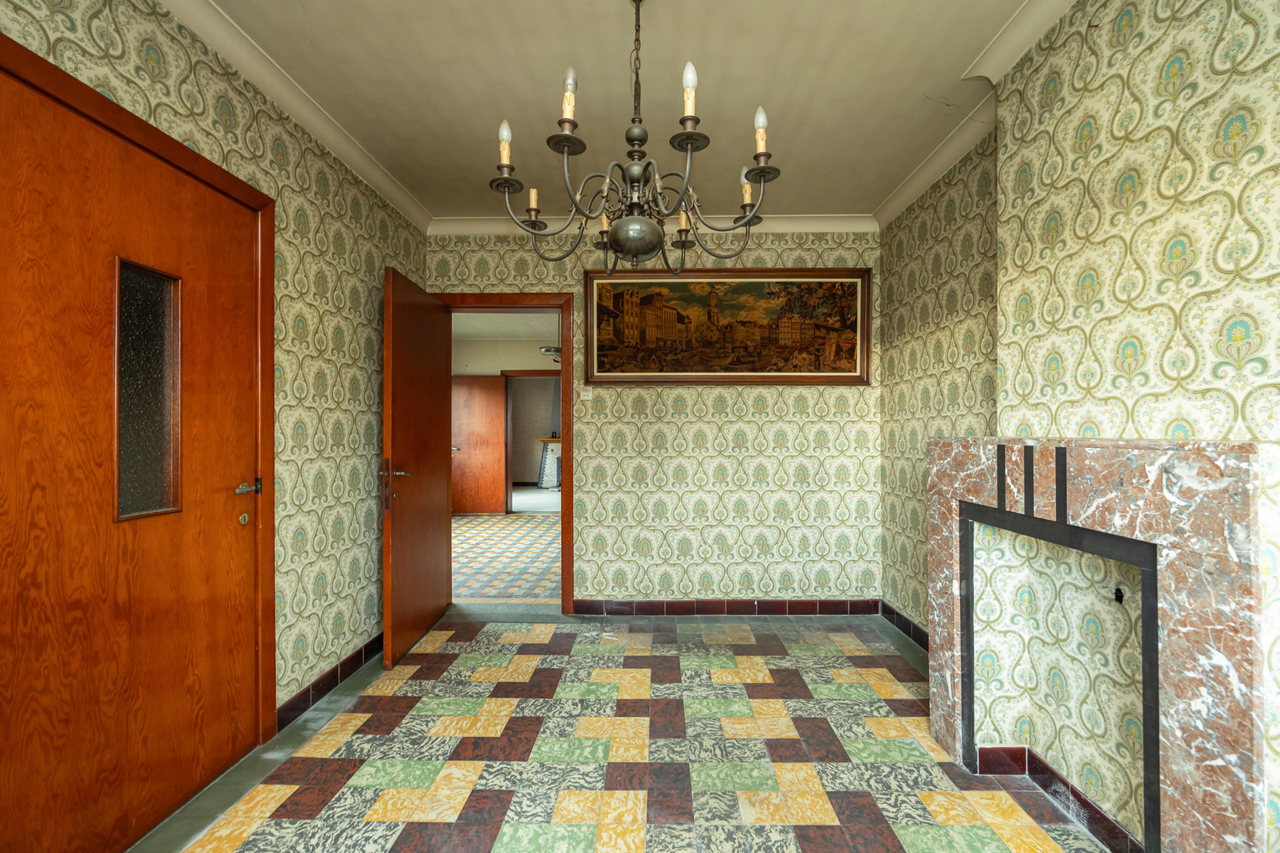 TE RENOVEREN WONING MET RUIME ZUIDWEST-TUIN OP 1900 M² - foto 4