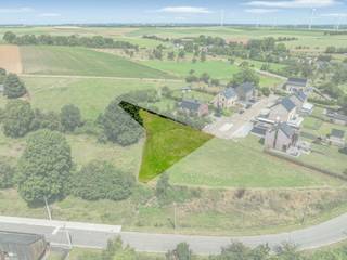 Terrain à bâtir unique pour une construction 4 façades de 12a58ca avec vue dégagée et oriëntation sud-ouest situé à Roclenge, sur le flanc de...