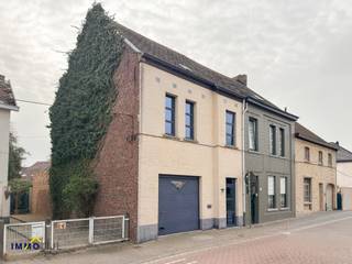 House for sale in Denderleeuw