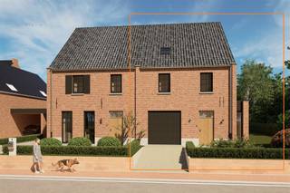 <p><strong>Zeer ruime halfopen gezinswoning met hoogwaardige afwerking</strong></p><p>Ontdek deze stijlvolle halfopen bebouwing met een uitstekende afwerkingsgraad en een bewoonbare oppervlakte van maar liefst 245 m². Dankzij de royale leefruimtes, de indrukwekkende plafondhoogte van 2,80 meter op het gelijkvloers en de grote raampartijen aan de achterzijde geniet de woning van een uitzonderlijk gevoel van ruimte en licht.</p><p>De woning beschikt over drie volwaardige slaapkamers. Twee slaapkamers zijn uitgerust met een eigen dressing en en-suite badkamer, aangevuld met een tweede, ruime familiebadkamer.</p><p>Buiten geniet u van een volledig omheinde, zuidgerichte tuin die maximale privacy biedt. De afgewerkte zolderverdieping vormt een extra troef en kan naar wens worden ingericht als hobbyruimte, bureau, extra slaapkamer of verder worden opgedeeld volgens de behoeften van de nieuwe eigenaar.</p><p>Constructie: 411.000€ exclusief 21% <br />grondwaarde: 239.000€ exclusief 12%</p><p>EPC startverklaring<br />Wg-Gdv-Gvv-Gvkr</p>