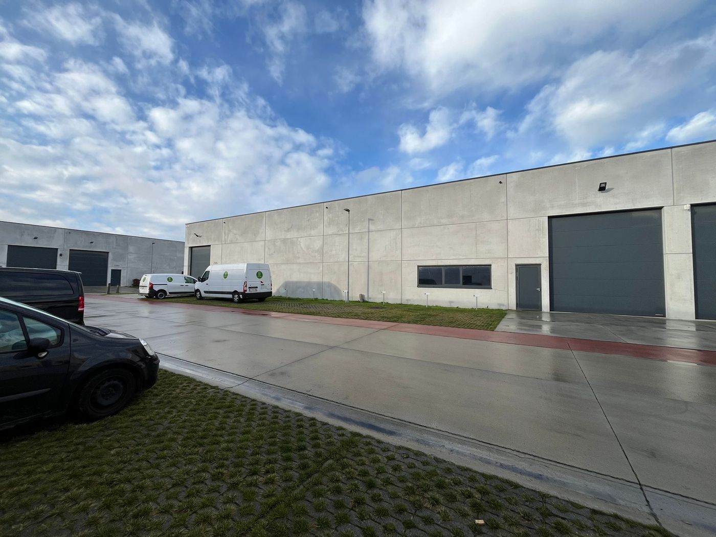 Instapklaar magazijn op toplocatie nabij op- en afrit E40 Erpe-Mere - foto 5