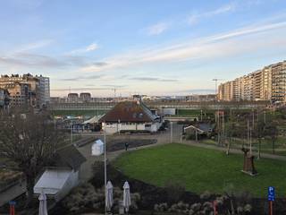 Une opportunité unique, découvrez cet immeuble commercial bénéficiant d’un emplacement absolument privilégié à Blankenberge, situé en face du...