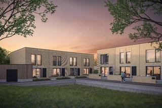 Lot W17: Ontdek deze energiezuinige stadswoning van 163 m² met 3 slaapkamers in De Branderij, een duurzame en autoluwe woonbuurt nabij het centrum van Kortrijk. De woning beschikt over een doordachte indeling, een privatieve tuin en een kwalitatieve afwerking. <br /><br />Dankzij de geothermische warmtepomp en vloerverwarming geniet je van optimaal wooncomfort, een laag energieverbruik en passieve koeling tijdens de zomermaanden. Daarnaast beschikt elke woning over een praktische fietsenberging en is er de mogelijkheid om een autostaanplaats aan te kopen.<br /><br />De Branderij combineert een groene leefomgeving met een centrale ligging, vlak bij het kanaal, winkels, horeca en het stadscentrum van Kortrijk.<br /><br />Meer info via www.matexi.be/debranderij of bel naar 056 38 01 67.