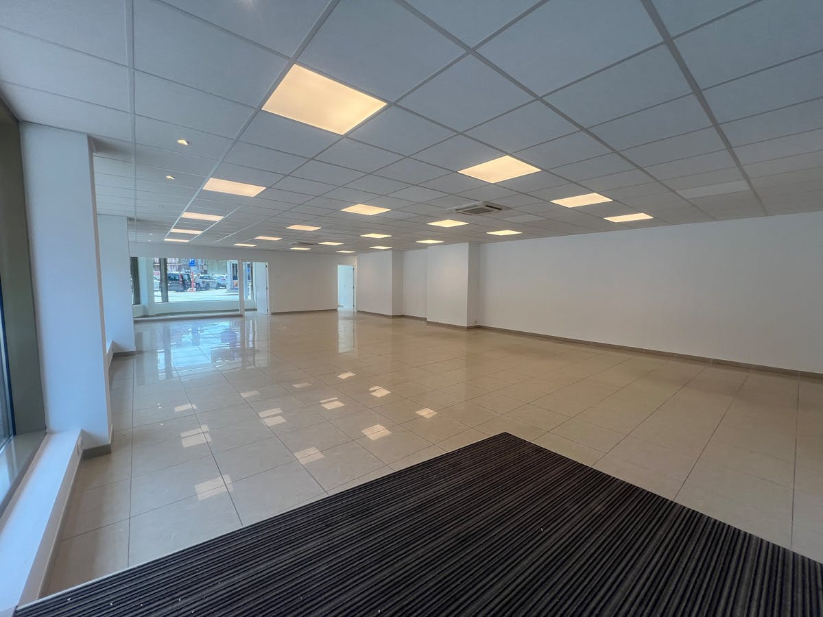 Kantoor te huur in Sint-Michielsstraat, Roeselare - foto 2