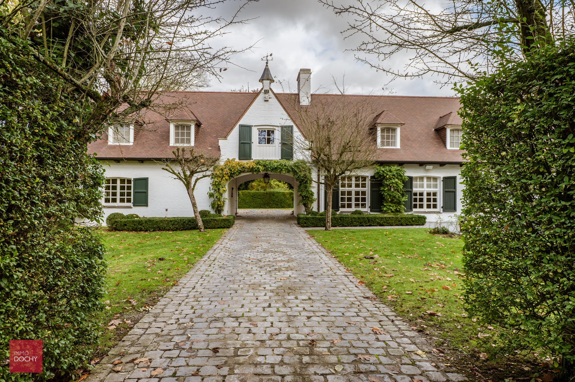 Instapklare ruime villa in residentiële buurt - foto 5