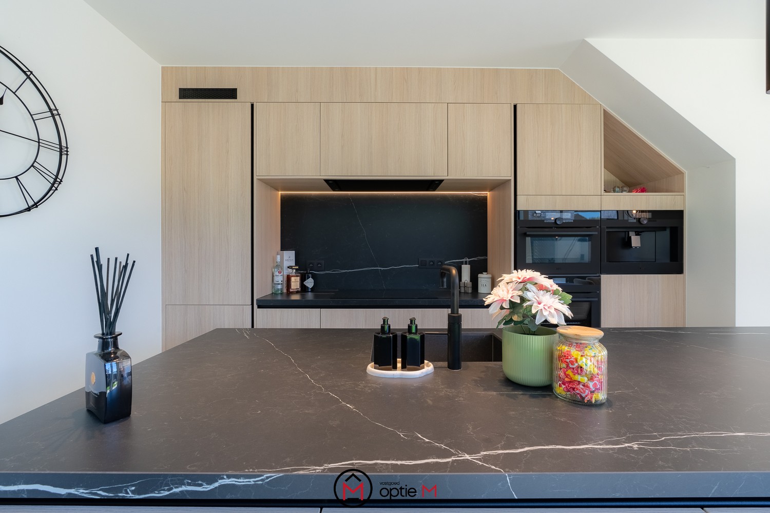 Instapklare woning te koop met hoogwaardige afwerking - foto 4