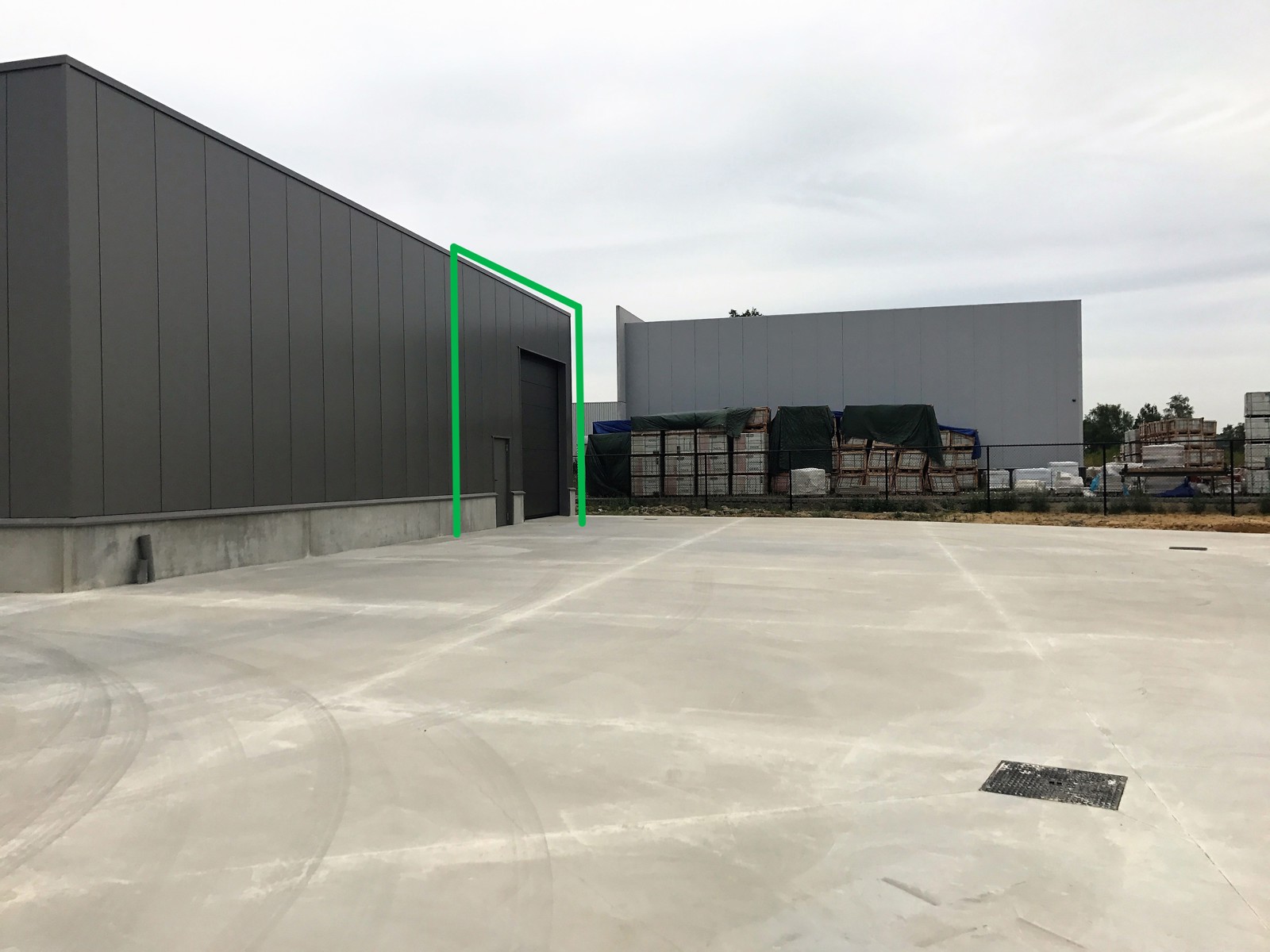 Commercial for rent in Dilsen-Stokkem - photo 2