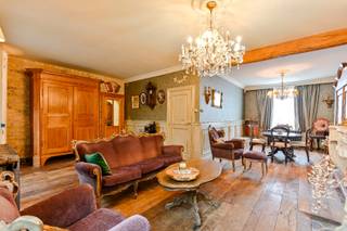 KIJKDAG ZATERDAG 25/04 VAN 10U TOT 12U! (graag vooraf inschrijven) Unieke woning met polyvalente ruimte en zonnige tuin. In het landelijke...