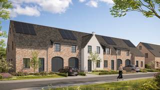 Lot 37: Deze halfopen bebouwing heeft 3 slaapkamers, een inpandige garage, een bewoonbare oppervlakte van +/- 177 m² en heeft een perceel van +/- 280 m². Deze woning ligt in een gezellige woonbuurt vlak bij het centrum van Zwevegem. Elke woning beschikt over 6 zonnepanelen. De aanleg van de oprit, het terras en paadje zijn inbegrepen, samen met een kastanjehouten afsluiting, haag en tuinpoortje. Voor de woningen is er een speelpleintje met een glij- en duikeltorentje, klimjungle, draaitol en 3 evenwichtsbalken. Kortom: alles om je thuis te voelen in deze woonbuurt.<br /><br />Interesse of vragen? Meer info op matexi.be/zwevegem of contacteer vrijblijvend onze sales consultant op 056 38 01 79.