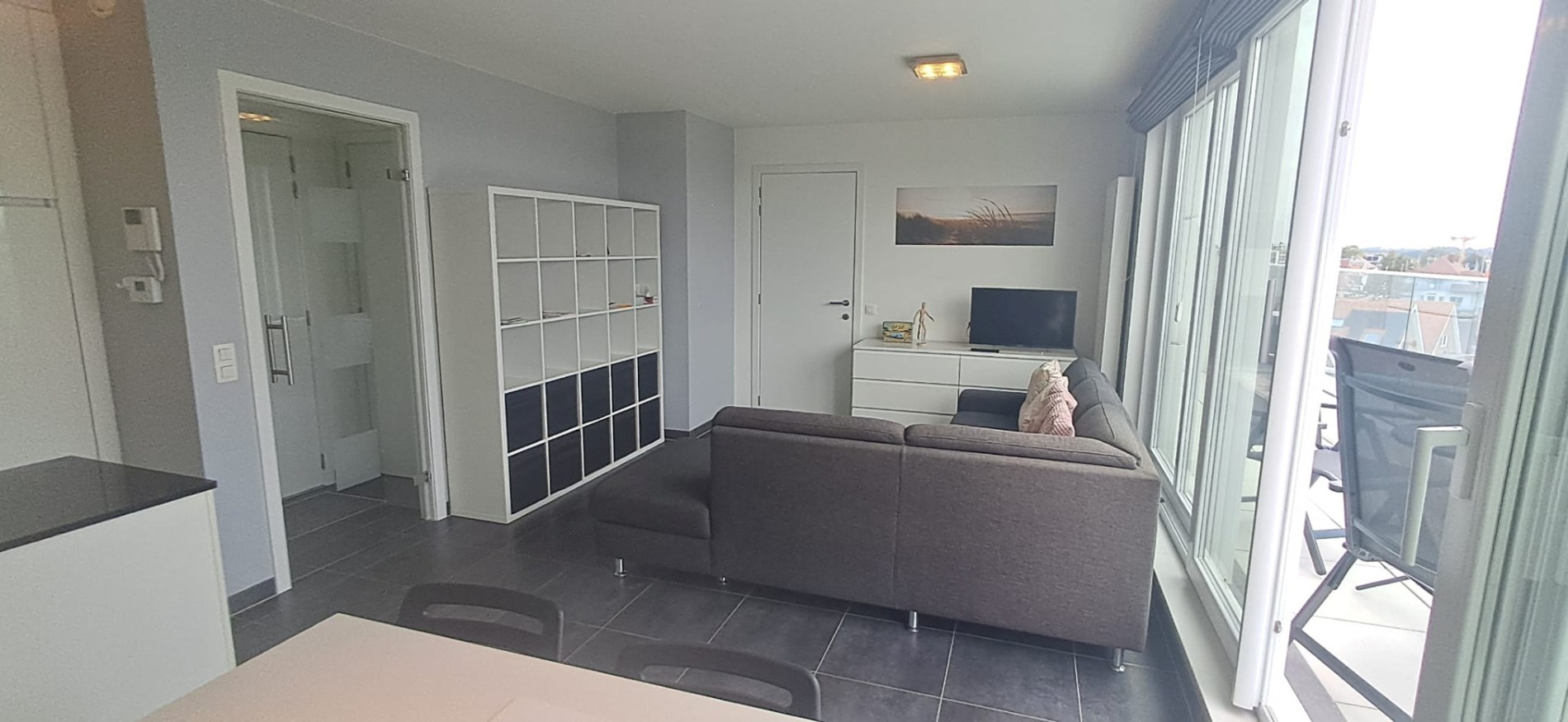 PRACHTIG NIEUWBOUWAPPARTEMENT TE HUUR OP 100 M. VAN DE ZEEDIJK - foto 1